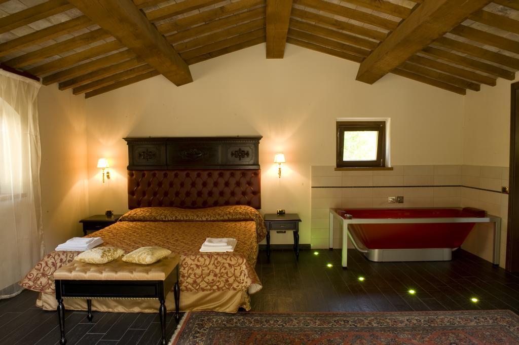 Maison d'hôtes Agriturismo Ca' Montioni à Mercatello sul Metauro Extérieur photo